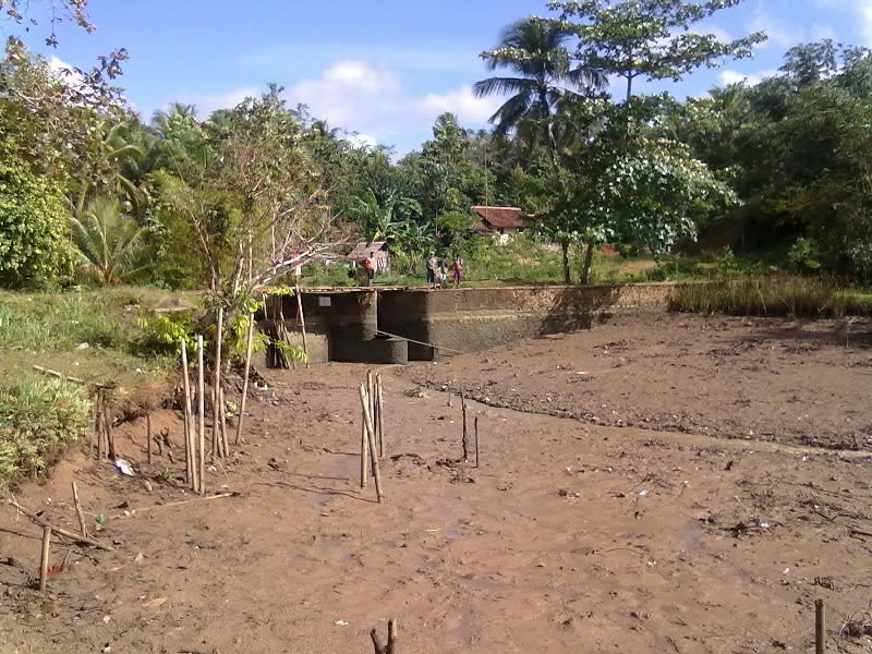 Dam diambil dari timur camera 1